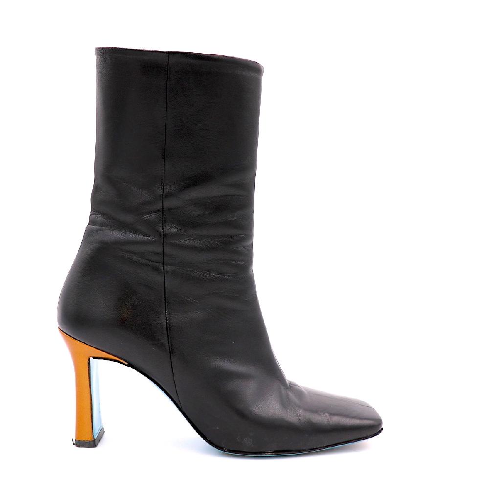 Amalfi by rangoni Stivaletto Lettera nero