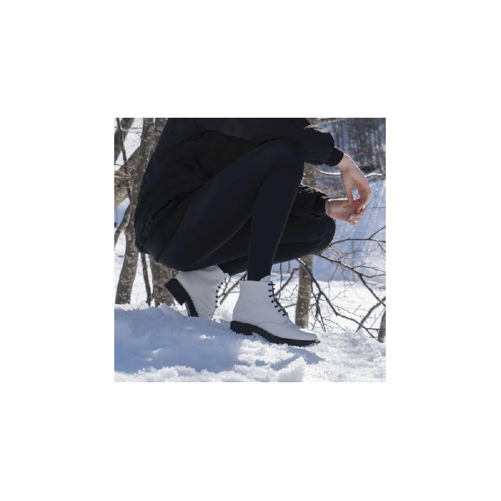 Amalfi By Rangoni Stivaletto Rivetto Bianco