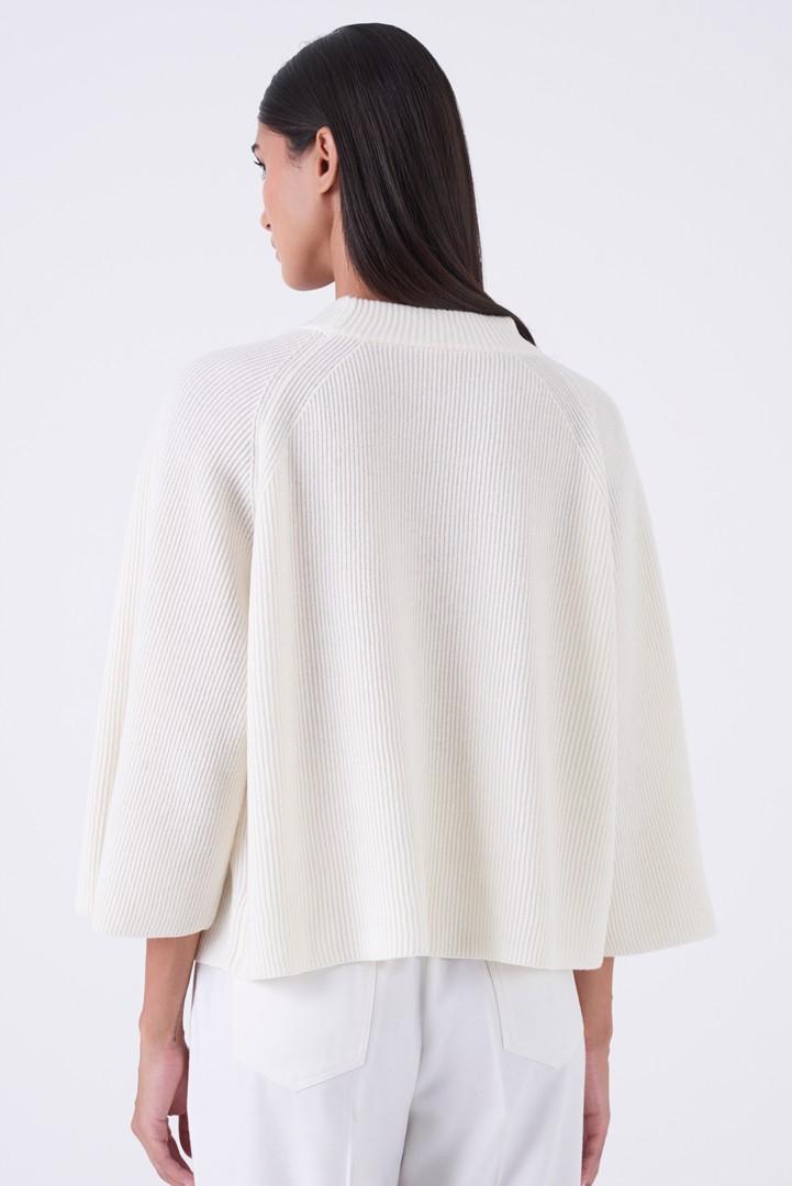 Amina Rubinacci RALLY