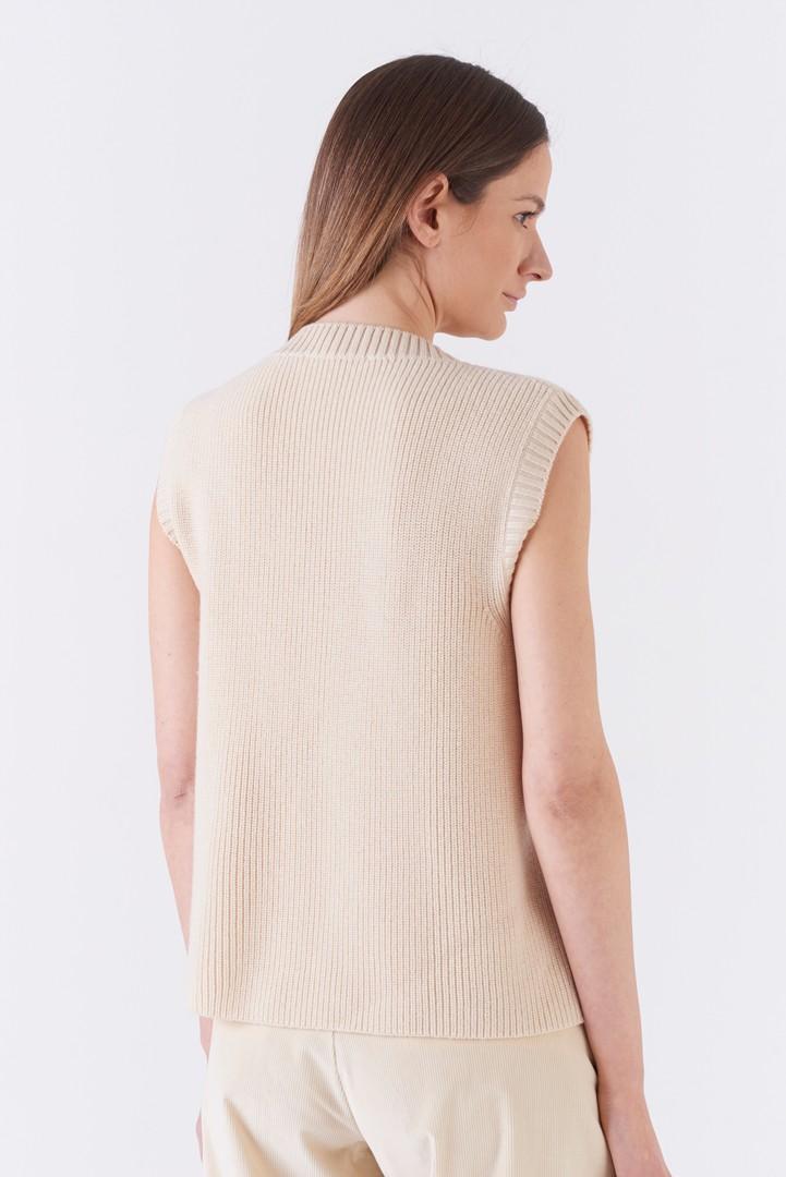 Amina Rubinacci RELATIVO