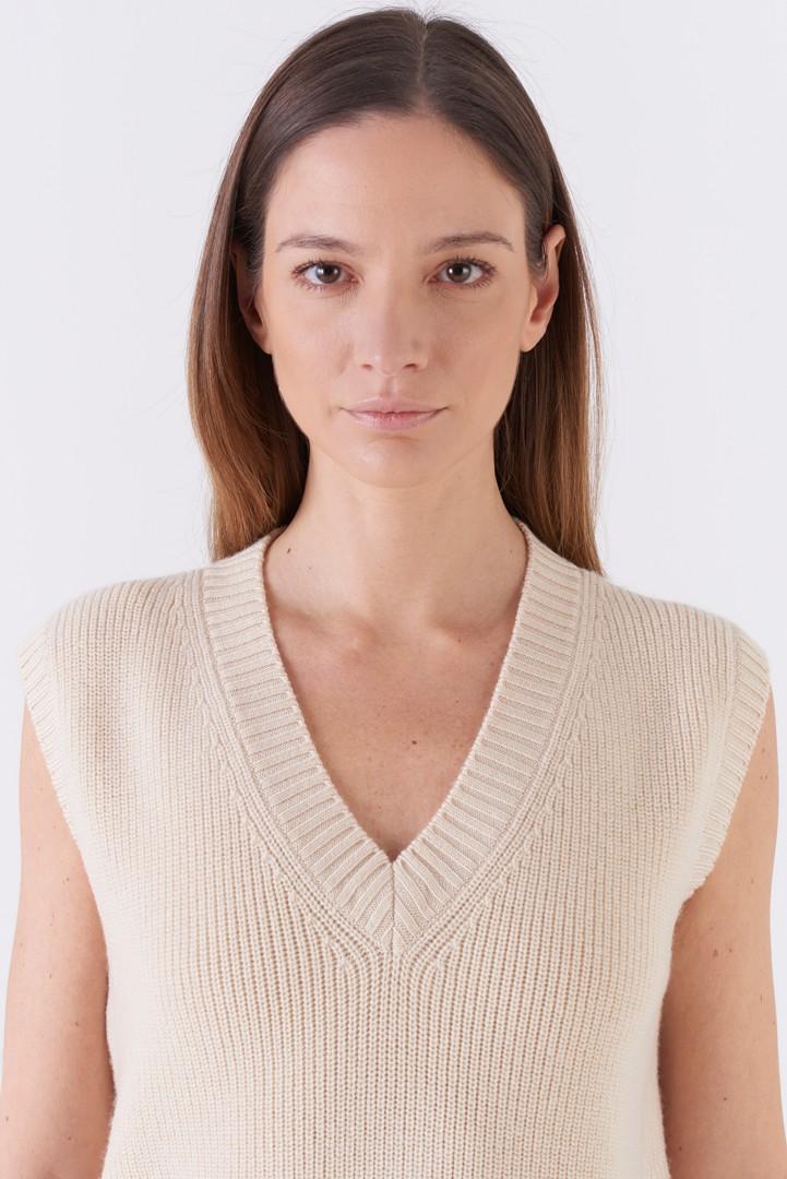 Amina Rubinacci RELATIVO