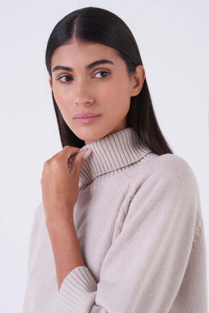 Amina Rubinacci RHUM