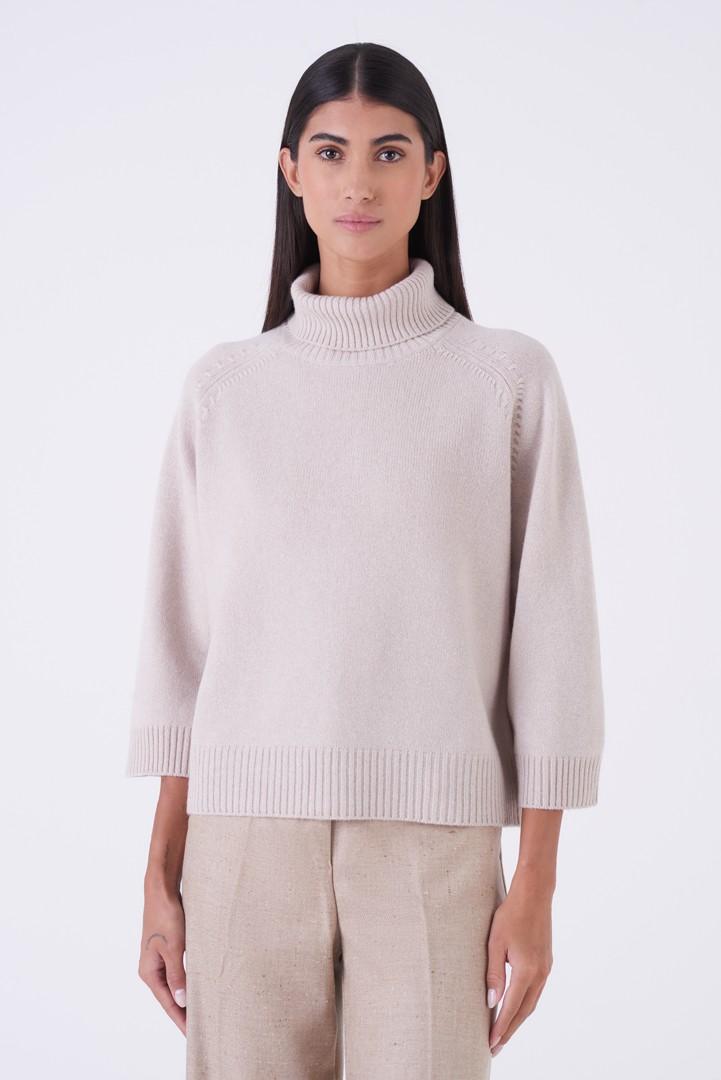 Amina rubinacci RHUM