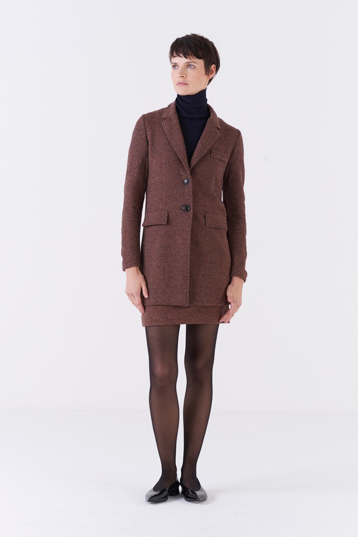 Amina Rubinacci RIGHT