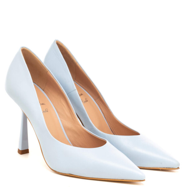 Andrea pinto Art.819