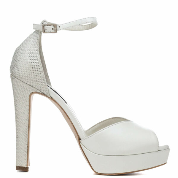 Andrea Pinto Art.921