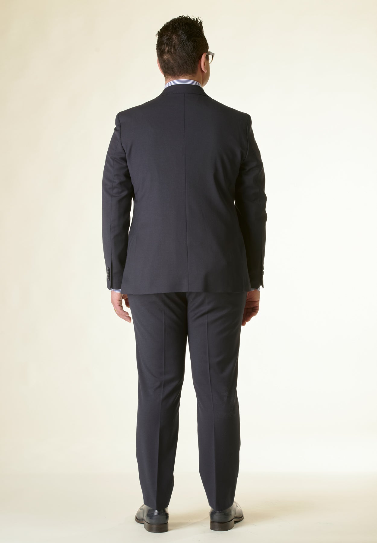 Angelico Abito Blu Scuro Saglia Di Lana Comfort Fit Corto