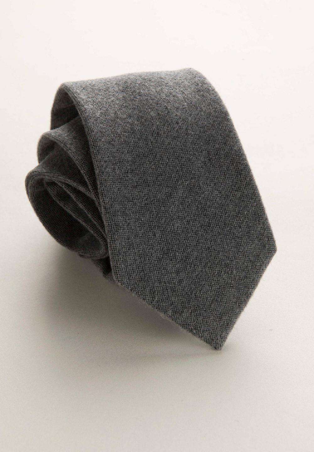 Angelico Cravatta grigio medio effetto lana unita