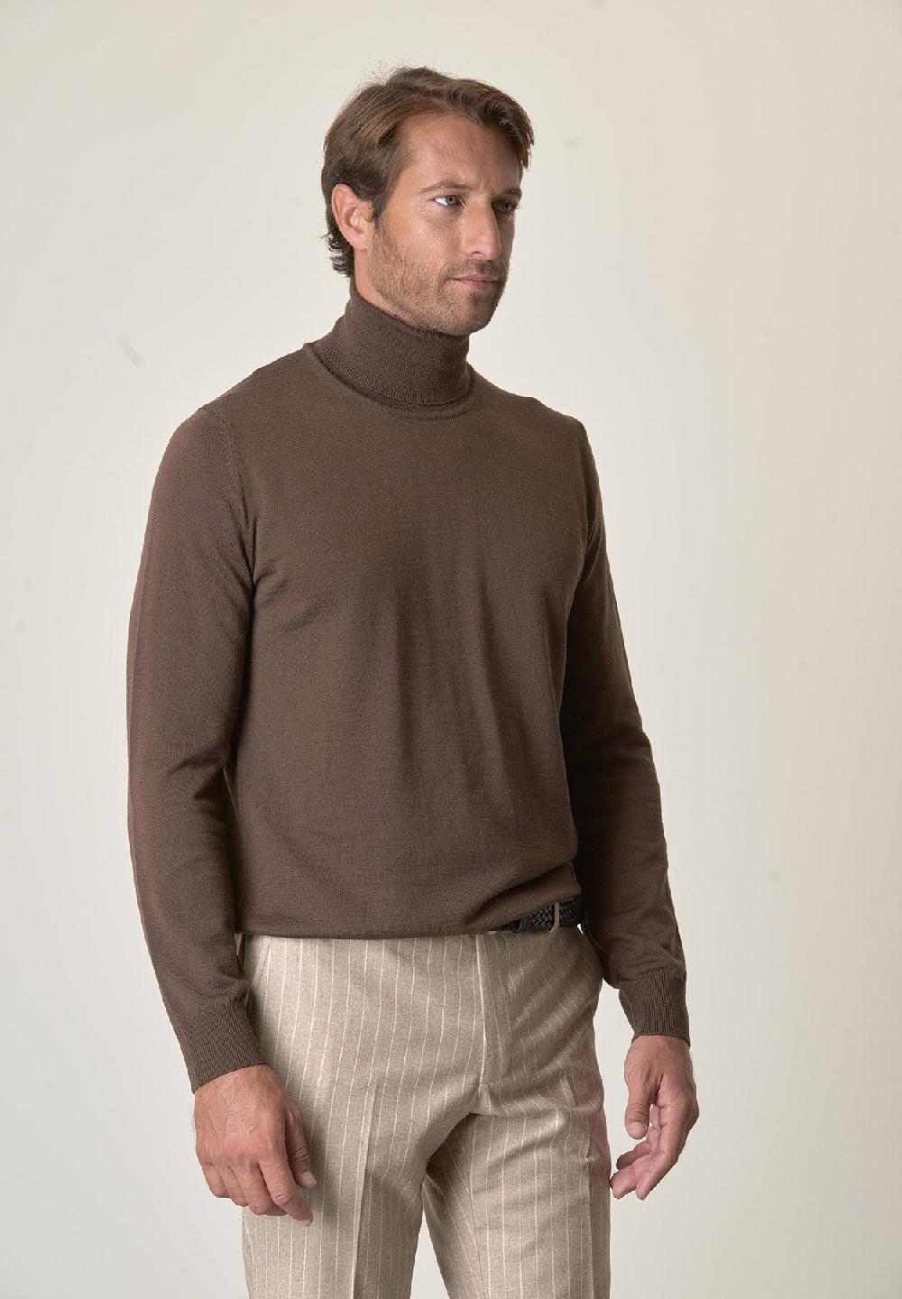 Angelico Dolcevita Marrone Lana Merinos Extrafine