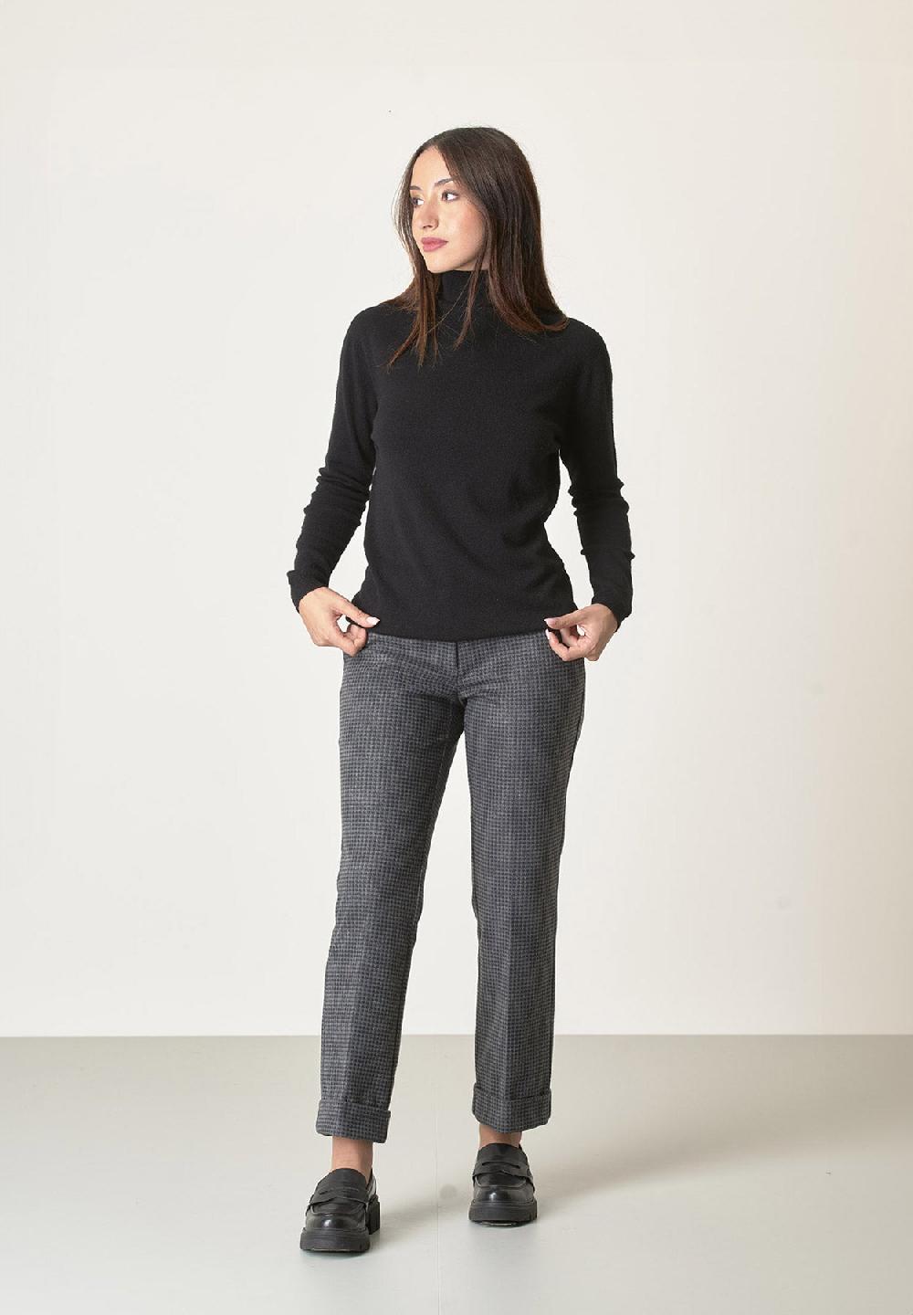 Angelico Dolcevita nero misto lana elasticizzato