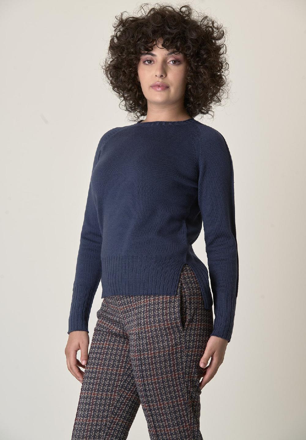 Angelico Girocollo Blu Lana Merinos Con Spacchi