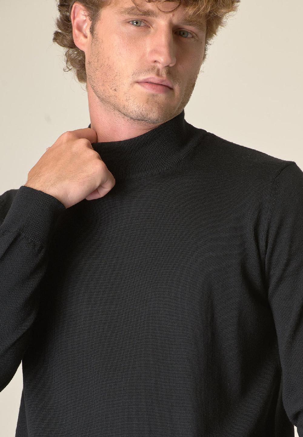 Angelico Lupetto Nero Lana Merinos Extrafine