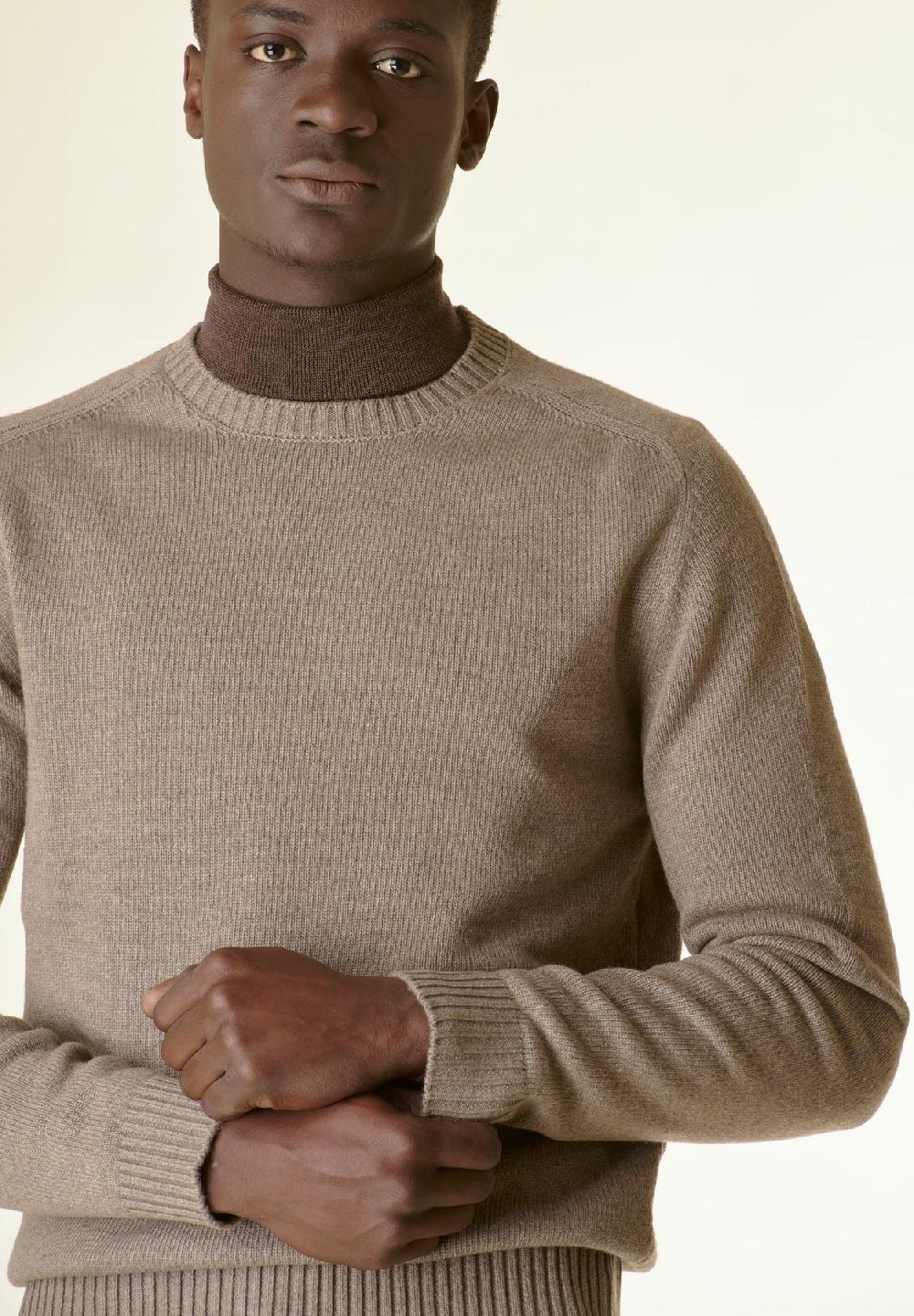 Angelico Maglia Tortora Raglan Bordi Alti