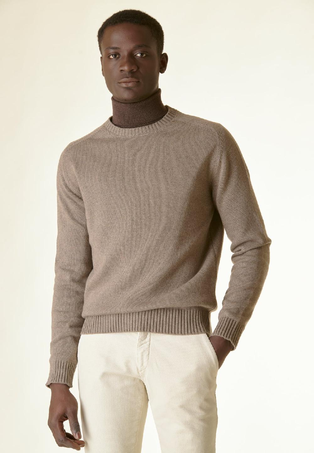 Angelico Maglia tortora raglan bordi alti