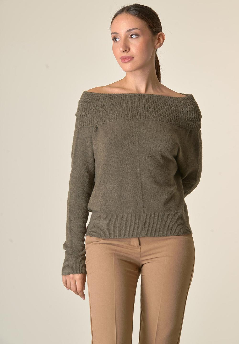 Angelico Maglia verde muschio collo anello