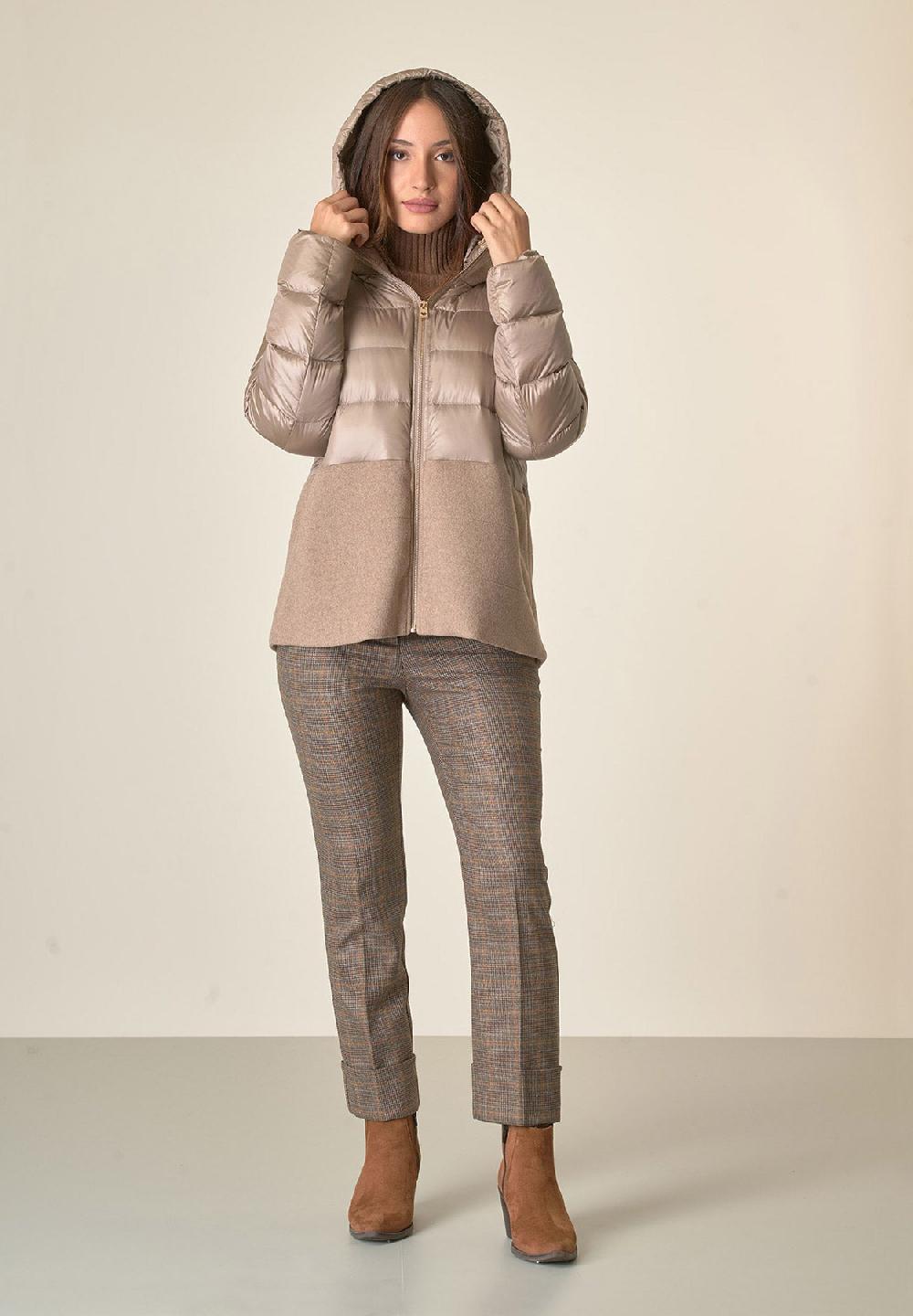 Angelico Piumino beige bi-tessuto corto