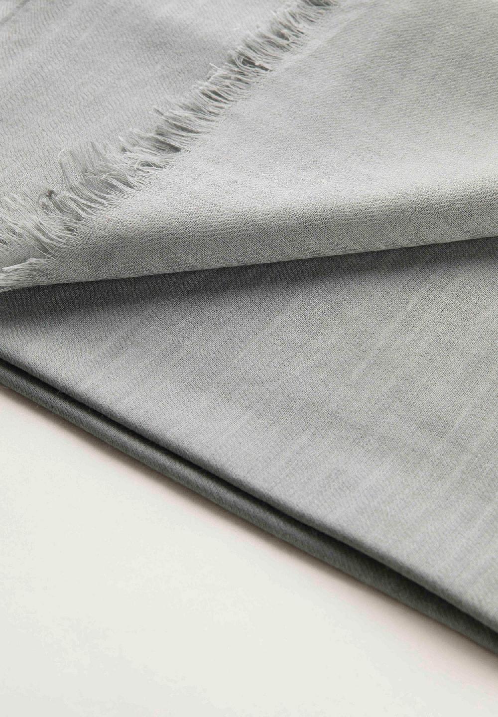 Angelico Sciarpa Grigia Lana Merinos Frange