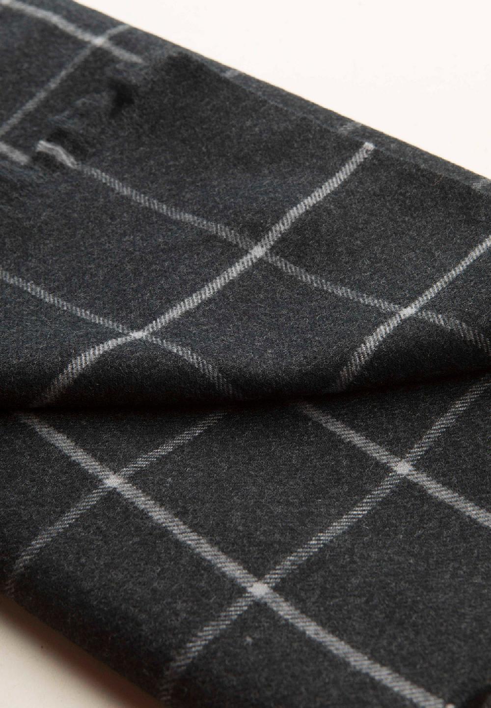 Angelico Sciarpa Nera Quadri Lana Vergine