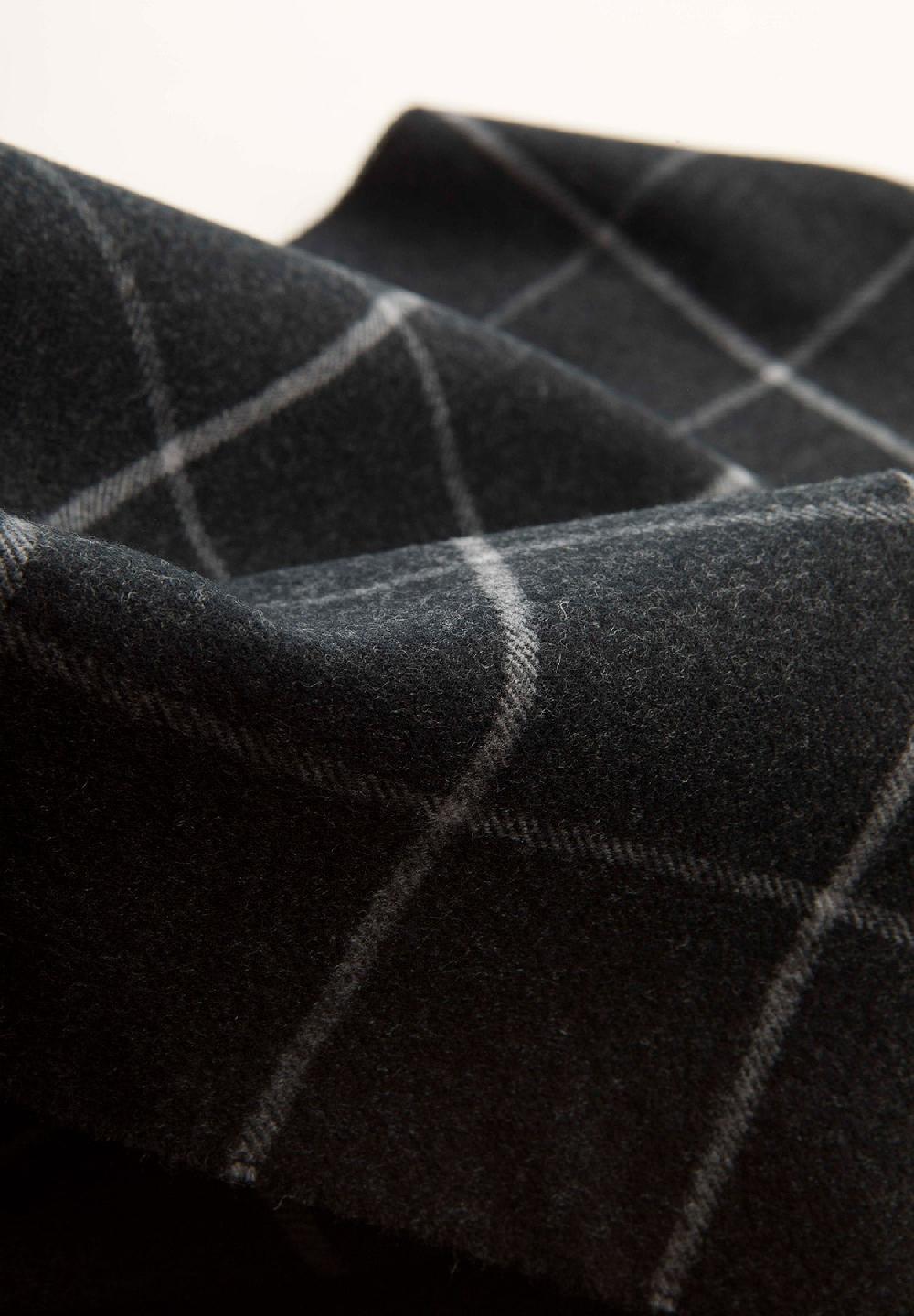 Angelico Sciarpa Nera Quadri Lana Vergine