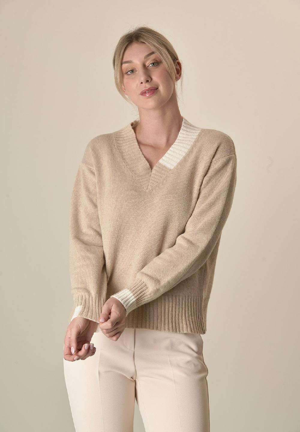 Angelico Scollo V beige misto cashmere