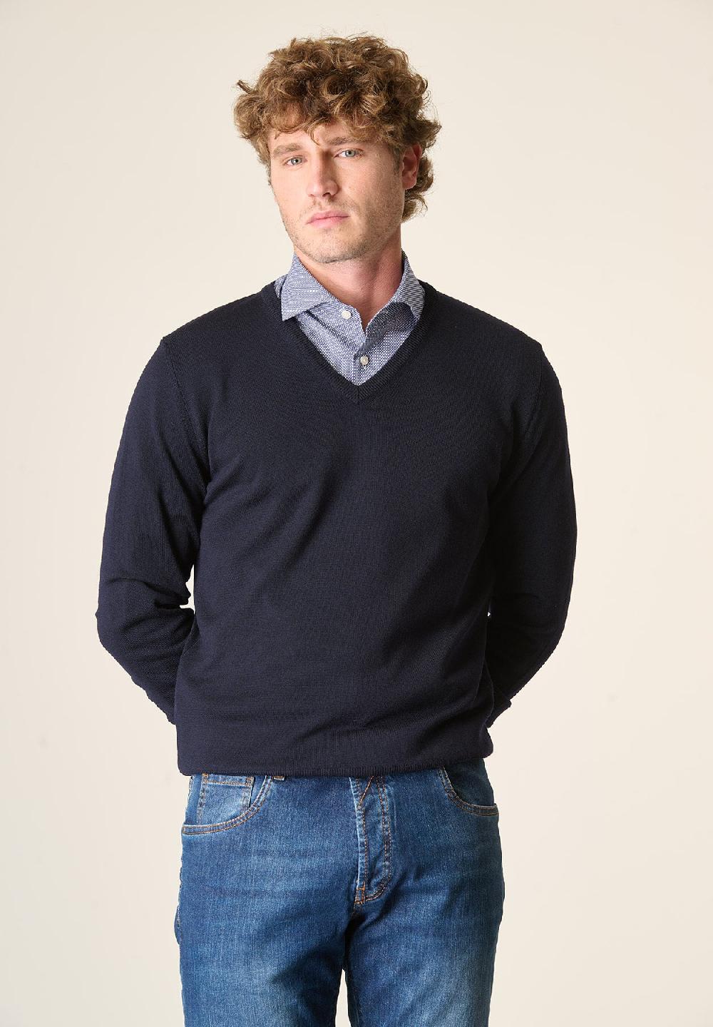 Angelico Scollo V Blu Lana Merinos Extrafine