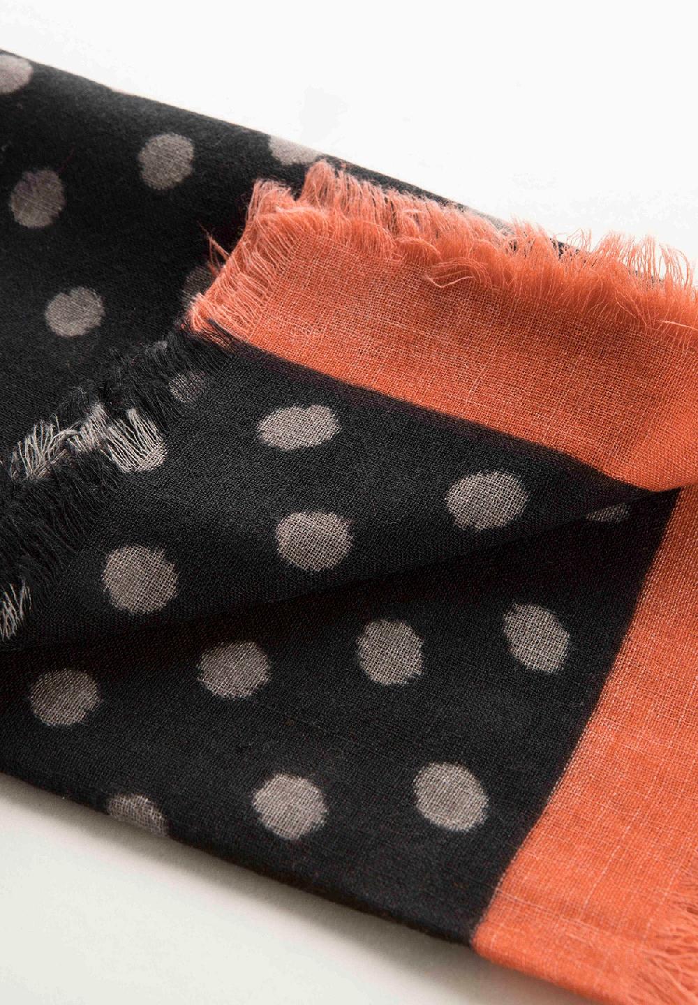 Angelico Stola Nero Pois Lana Con Frange