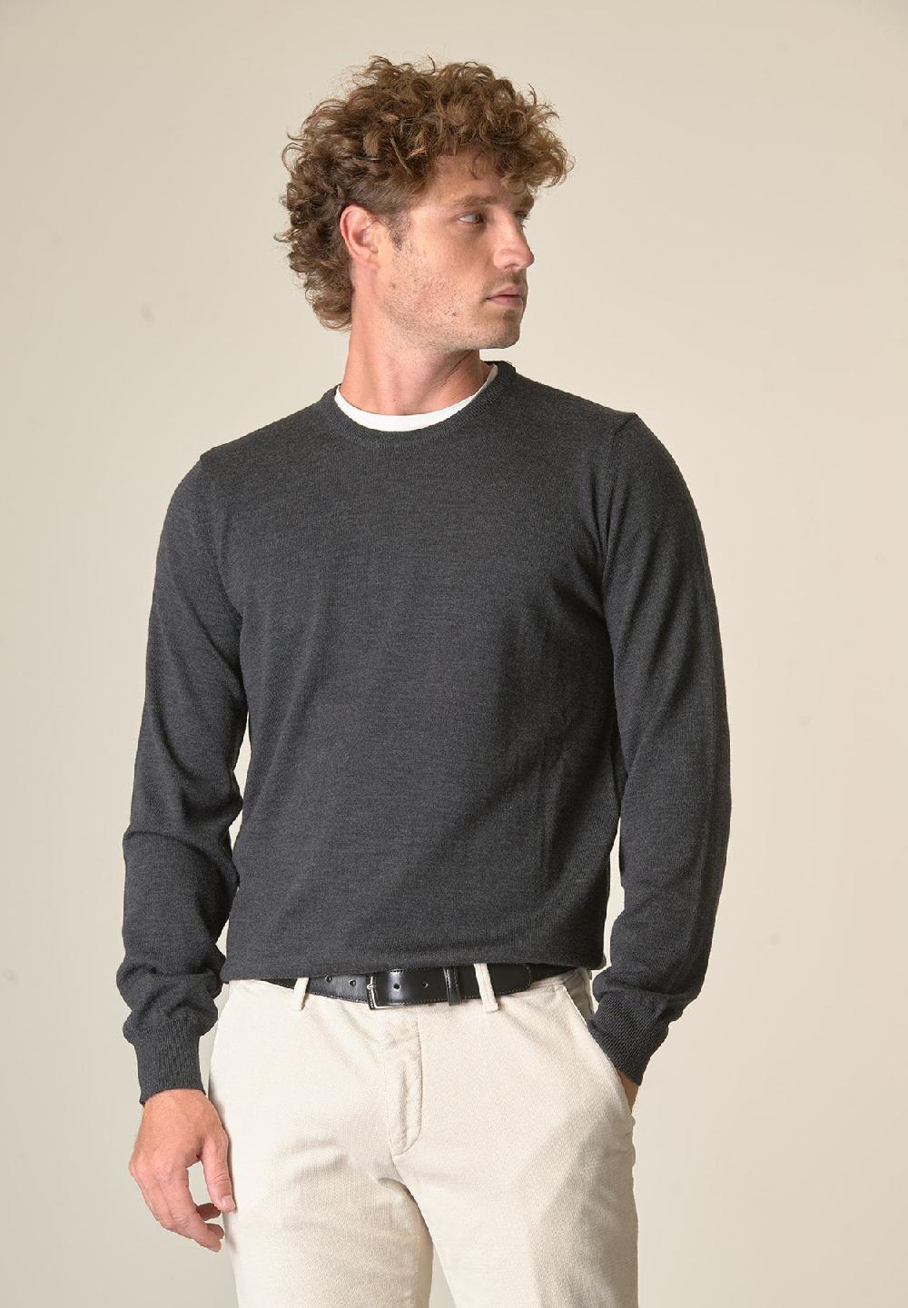 Angelico Girocollo antracite lana merinos extrafine