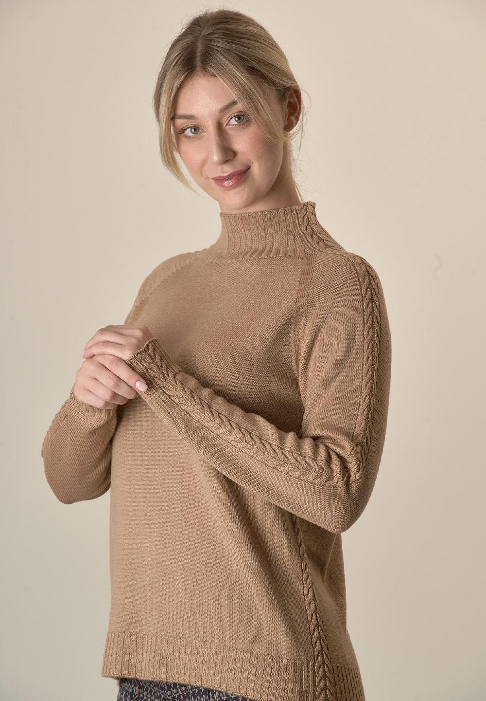 Angelico Lupetto Cammello Dettaglio Treccia Lana Merinos