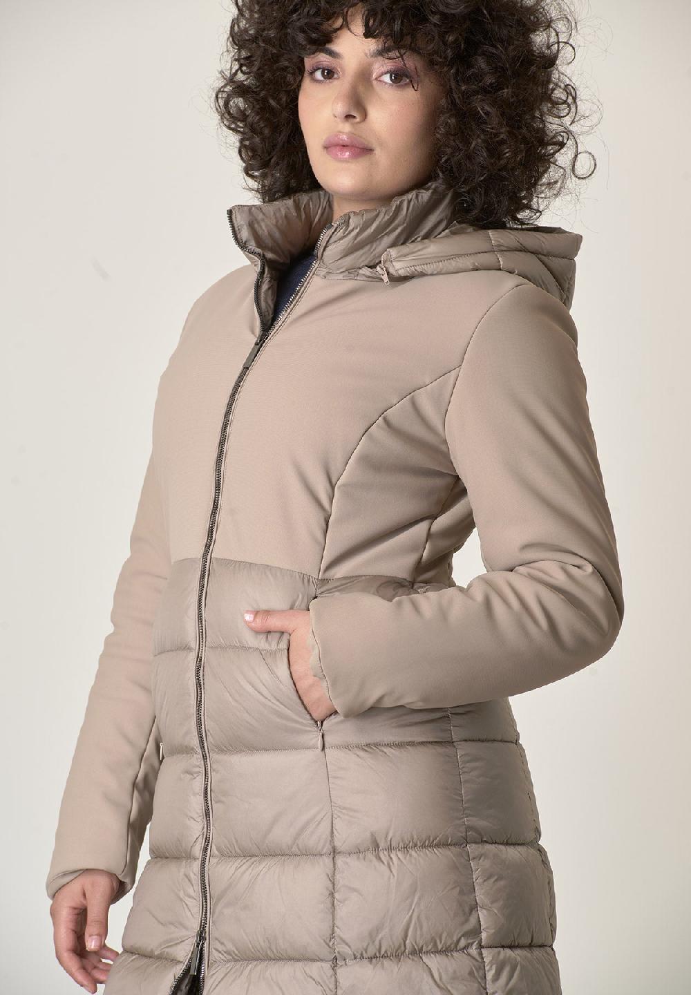 Angelico Piumino Beige Bi-tessuto Trapuntato Lunghezza Media