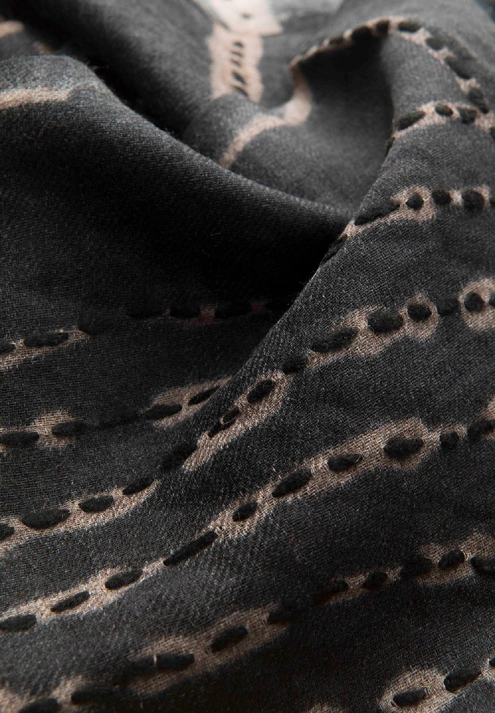 Angelico Sciarpa Antracite Ricamo Grigio Lana Frange