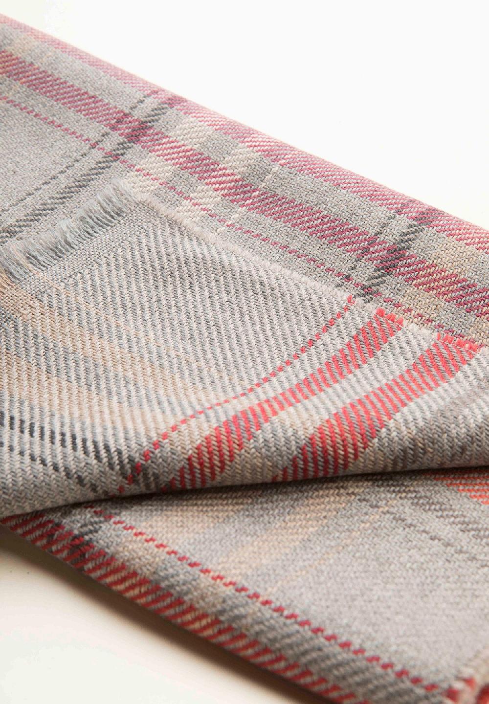 Angelico Sciarpa Grigia Fantasia Quadri Lana Vergine