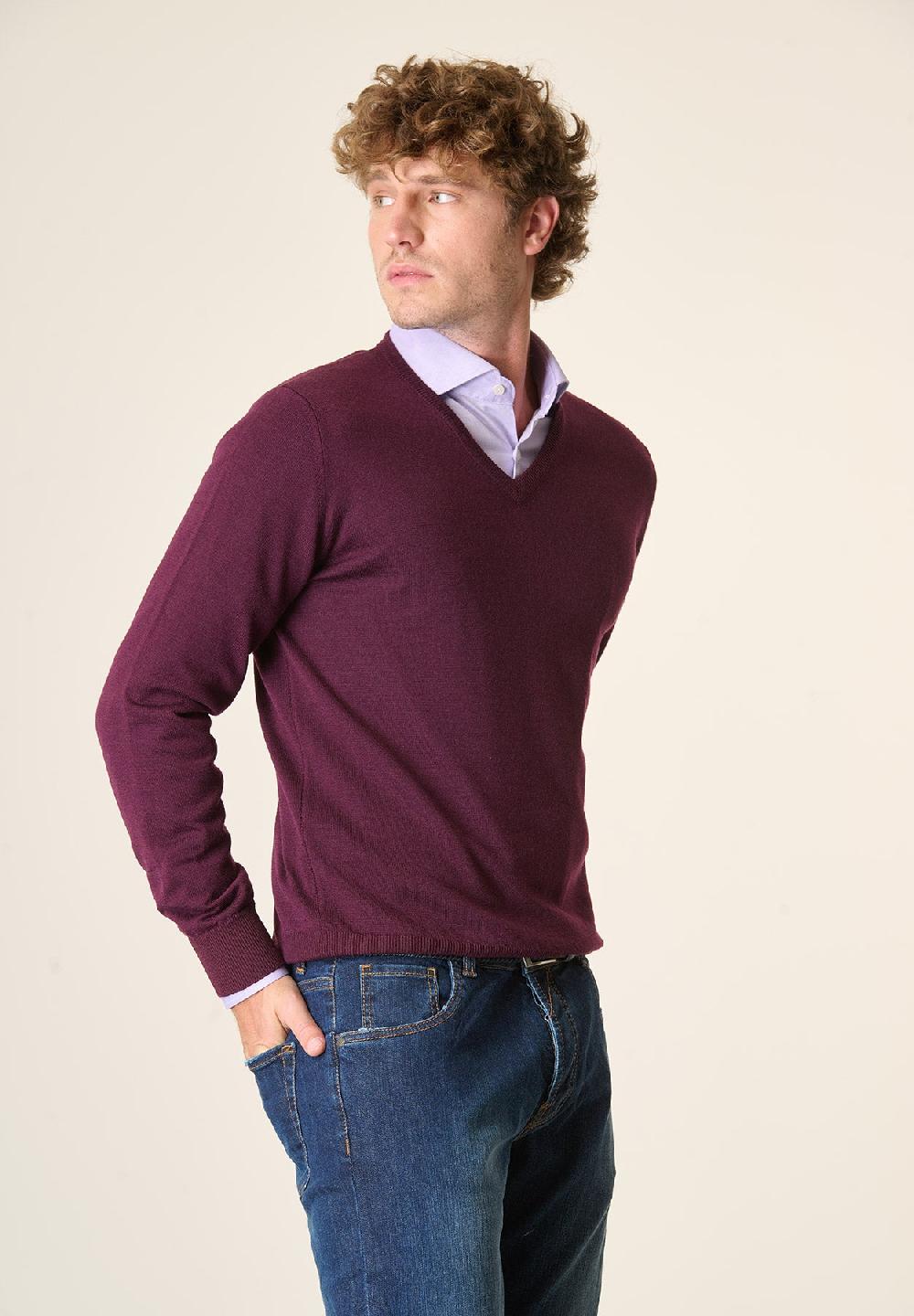 Angelico Scollo V Viola Melanzana Lana Merinos Extrafine
