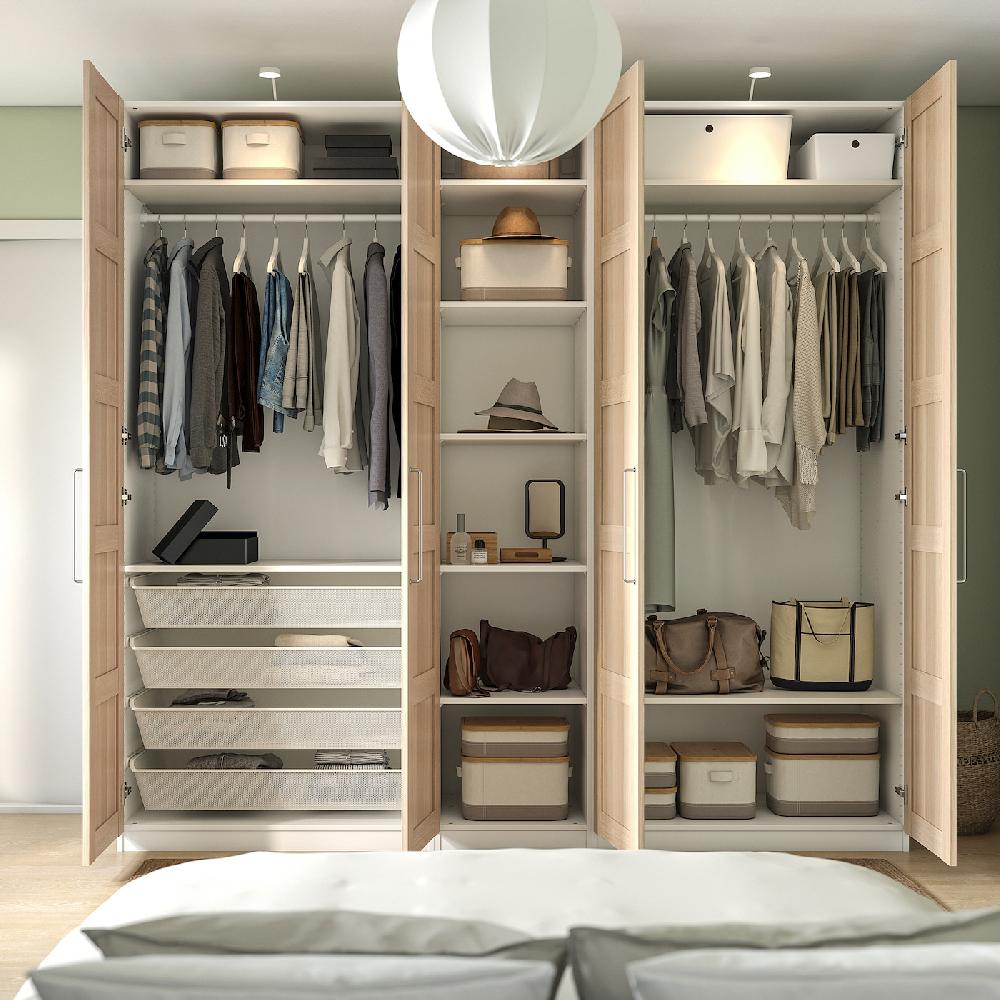 IKEA PAX / BERGSBO Combinazione Di Guardaroba Bianco/effetto Rovere Con Mordente Bianco 250x60x236 Cm