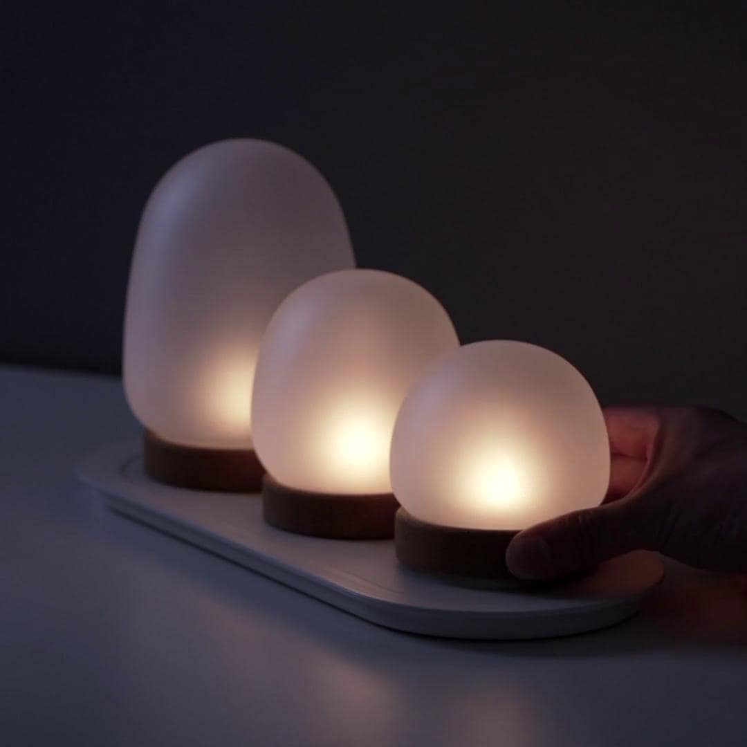 IKEA PRAKTSPIREA Illuminazione Decorativa LED 4 Pz Con Postazione Di Carica