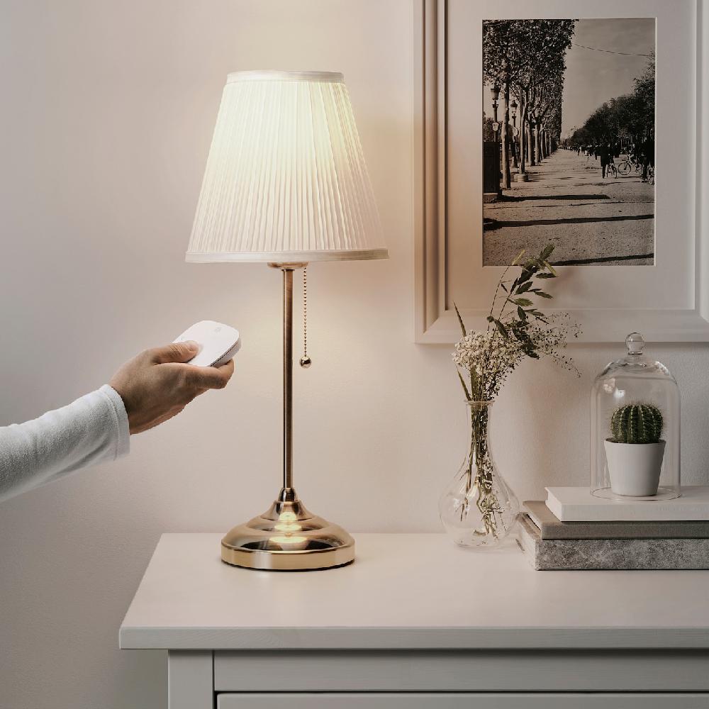 IKEA TRÅDFRI Kit Di Base Smart Intensità Regolabile Wireless/spettro Bianco E27