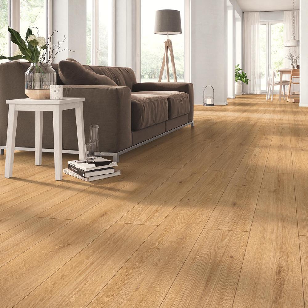 Leroy Merlin Pavimento Laminato Passaggio Intenso ARTENS Waterwood Miele Resistente All'acqua Sp 7 Mm Confezione Da 2.22 M²