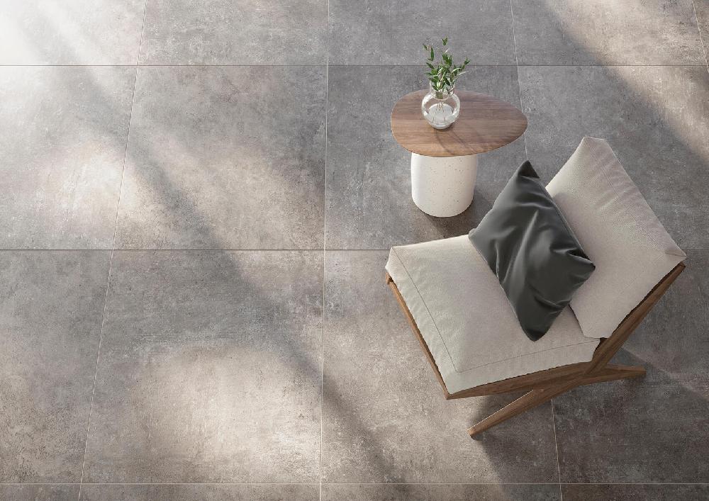 Leroy Merlin Piastrella da pavimento interno 90 x 90 cm Sp. 9.5 mm rettificato GREY SOUL in gres porcellanato opaco grigio traffico intenso (pei 4/5) R10 1.62 mq Leroy Merlin Piastrella da pavimento interno 90 x 90 cm Sp. 9.5 mm rettificato GREY SOUL in gres porcellanato opaco grigio traffico intenso (pei 4/5) R10 1.62 mq