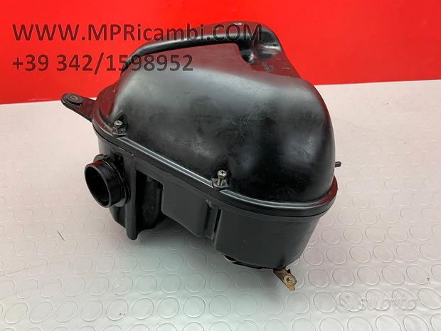 Subito AIRBOX CASSA YAMAHA R6 1999 2000 2001 YZF 2002