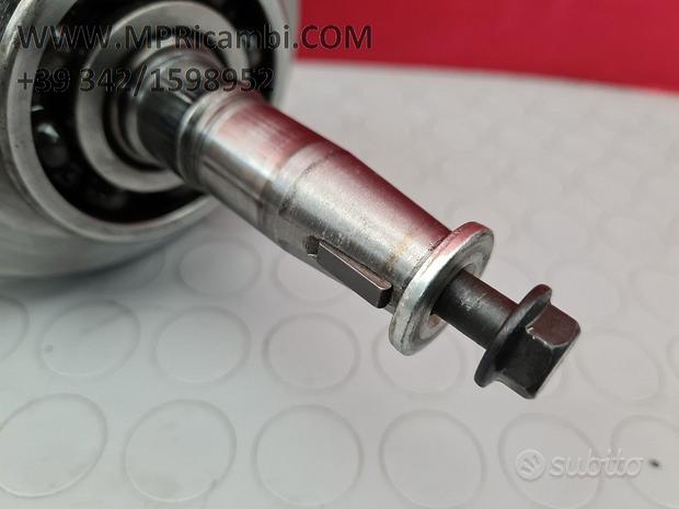 Subito ALBERO MOTORE DERBI SENDA 125 2004 2005 R 2006 200