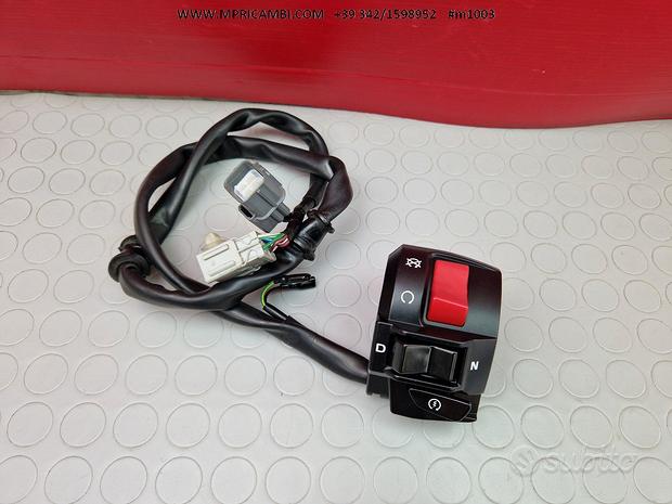 Subito BLOCCHETTO DESTRO HONDA DN01 2008 2009 DN-01 2010