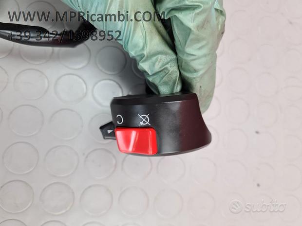 Subito BLOCCHETTO DESTRO KAWASAKI NINJA 600 2000 2001 636