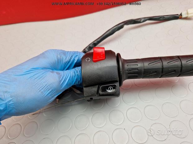 Subito BLOCCHETTO DESTRO KAWASAKI Z125 2021 2020 Z 125 20