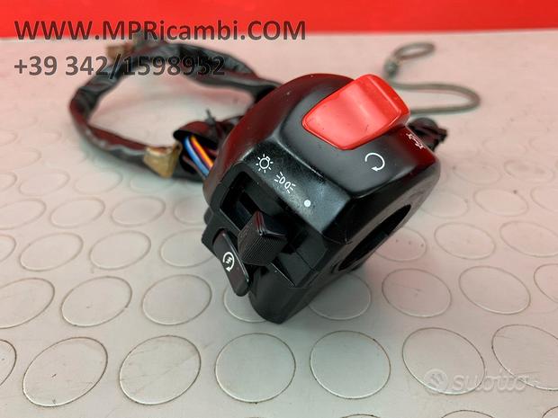 Subito BLOCCHETTO DESTRO YAMAHA R6 2000 1999 YZF 2001 200