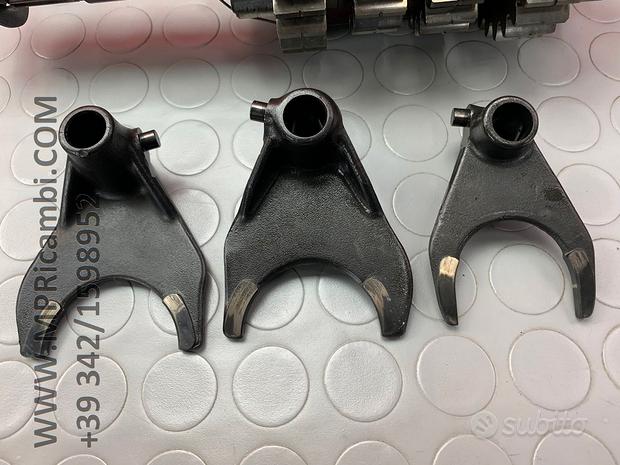 Subito CAMBIO ALBERI APRILIA RSV 1000 2004 2005 RSV1000