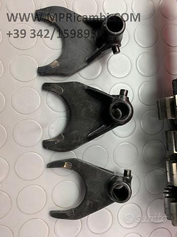 Subito CAMBIO ALBERI APRILIA RSV 1000 2004 2005 RSV1000