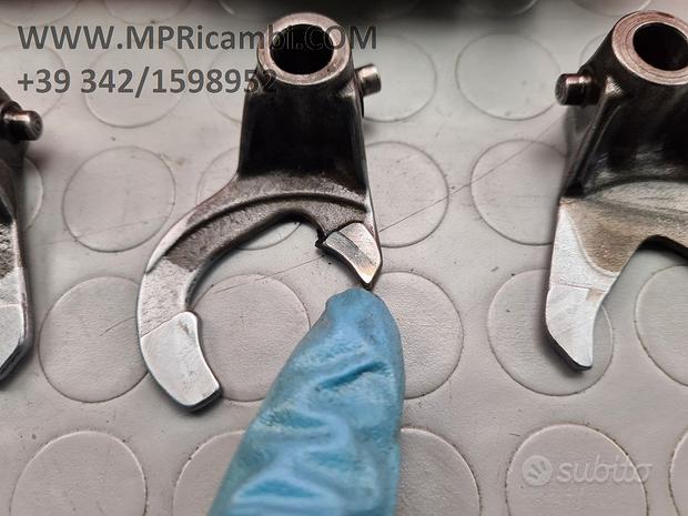 Subito CAMBIO FORCHETTA HUSQVARNA CR 125 1995 1996 WR 199