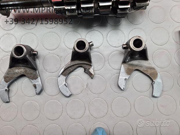 Subito CAMBIO FORCHETTA HUSQVARNA CR 125 1995 1996 WR 199