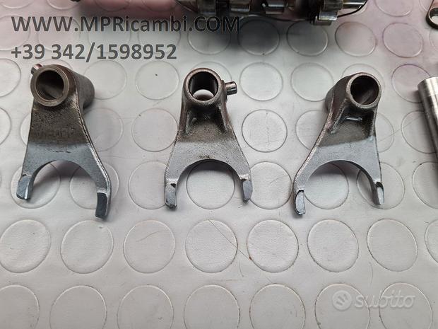 Subito CAMBIO FORCHETTE SUZUKI RM 125 1993 1994 RM125 199