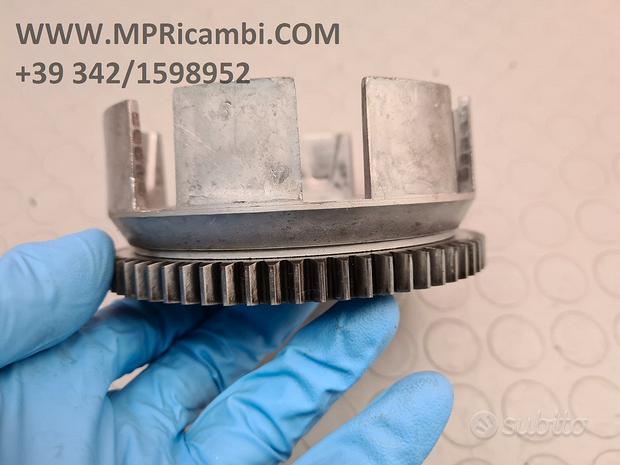 Subito CAMPANA FRIZIONE DERBI SENDA 125 2004 2005 R 2006