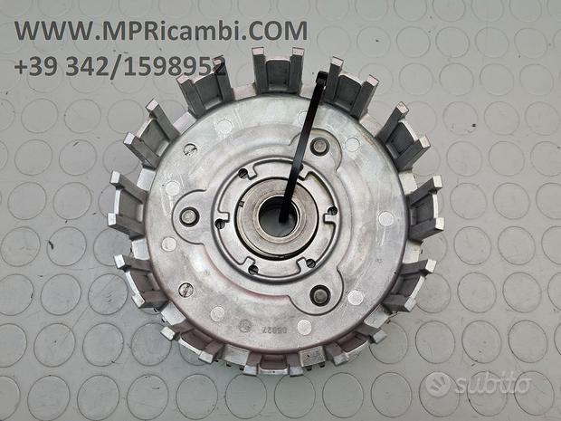 Subito CAMPANA FRIZIONE POLARIS PREDATOR 500 2005 2004 E